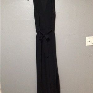 ANTONIO MELANI~ Romper~ Sleeveless, V-Neck, Tie Belt, Back Zip Closure~ Size~8